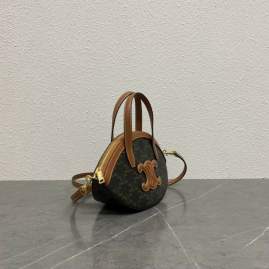 Picture of Celine Handbags _SKUfw225666614fw
